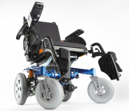 Кресло-коляска с электроприводом для инвалидов Invacare Bora